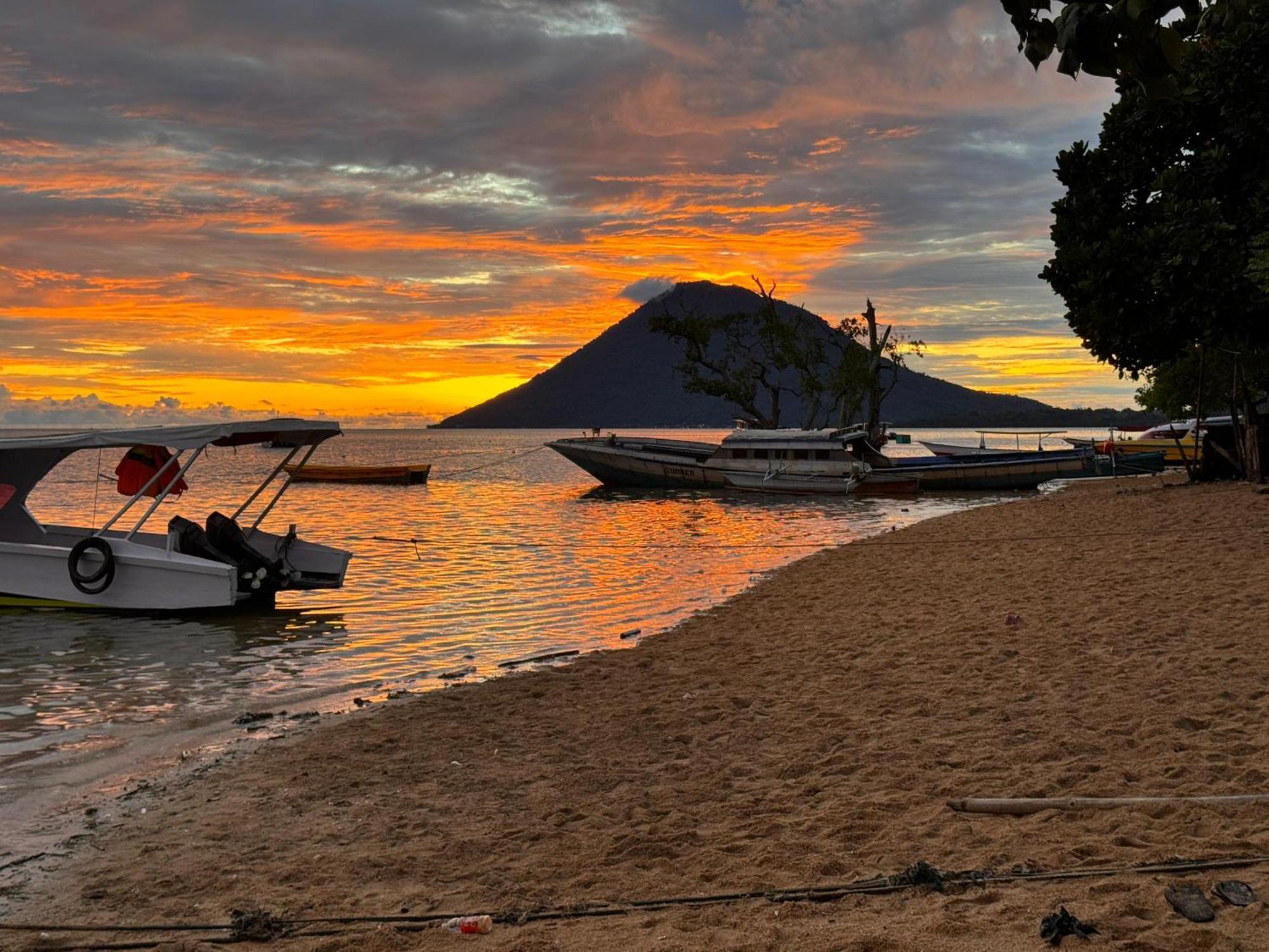 Bunaken Guesthouse Zewnętrze zdjęcie
